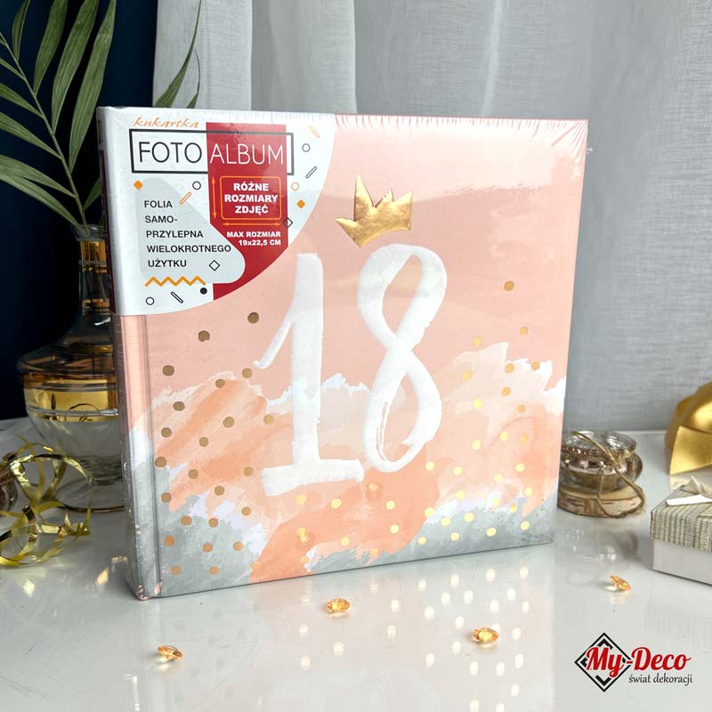 Album-na-zdjecia-URODZINY-18-OSIEMNASTKA-Roz.jpg