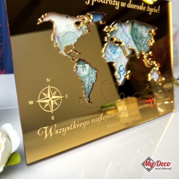 Ramka-Mapa-Swiata-Urodziny-Prezent-z-imieniem-MD329-1.jpg