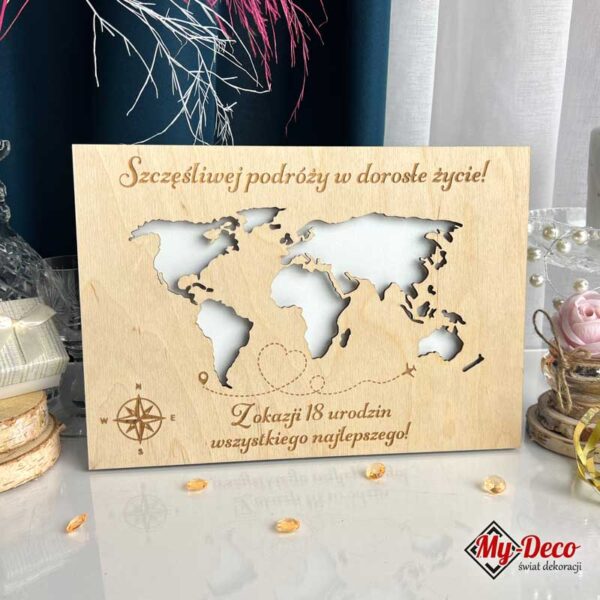 Ramka-na-banknoty-z-mapa-Prezent-18-Urodziny-sklejka-2.jpg