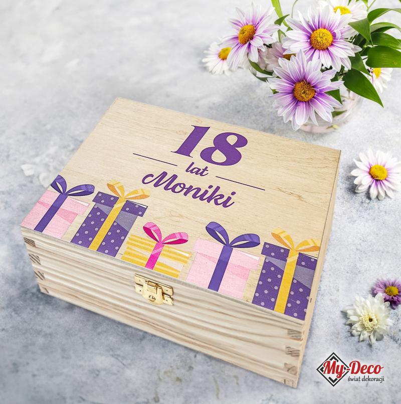 Skrzynka-Drewniana-Personalizowana-Prezent-na-Urodziny-MD635.jpg